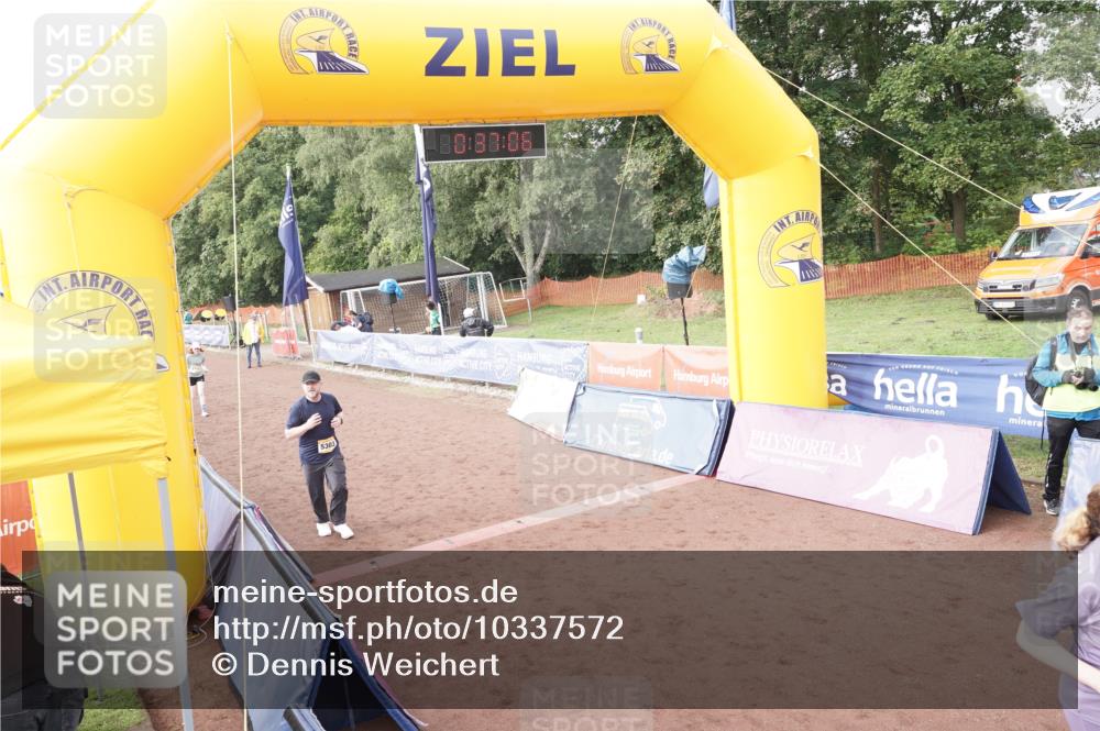 13.09.2026 - Airport Race Dennis Weichert http://msf.ph/oto/10337572 13.09.2026 10:37:39 Ziel 5176, 5214, 5303, 5397, 5405 meine-sportfotos.de