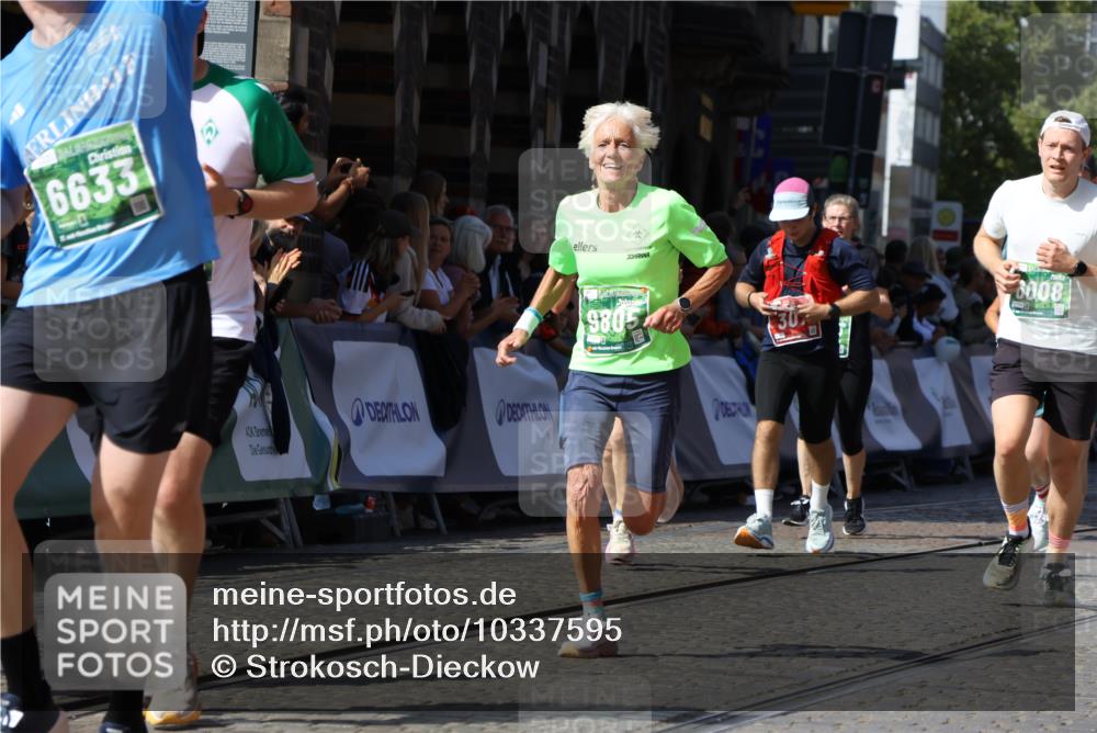 13.09.2026 - 21. swb-Marathon Bremen Strokosch-Dieckow http://msf.ph/oto/10337595 13.09.2026 13:19:14 Ziel 307, 4916, 5277, 6310, 7104, 7154, 7163, 7602, 7647, 7791, 9512, 13184, 2423, 2535, 3182, 3508, 4319, 4455, 5371, 6008, 7268, 7754, 7945, 8153, 9552, 9638, 9805 meine-sportfotos.de