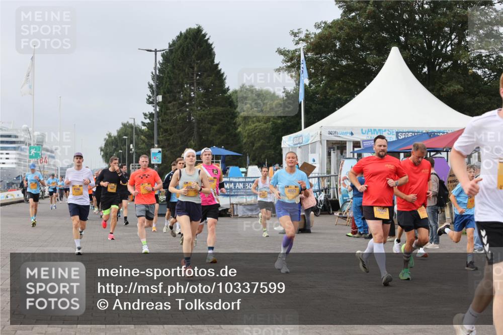 13.09.2026 - Kiel Lauf Andreas Tolksdorf http://msf.ph/oto/10337599 13.09.2026 09:54:32 Kiellinie 4, 480, 696, 4022, 8146, 10952 meine-sportfotos.de