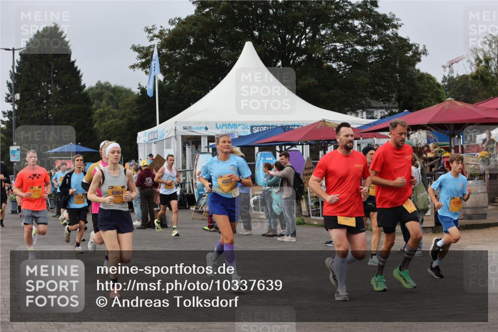 13.09.2026 - Kiel Lauf Andreas Tolksdorf http://msf.ph/oto/10337639 13.09.2026 09:54:33 Kiellinie 3811, 39, 6964, 5274, 4022, 127, 4336 meine-sportfotos.de