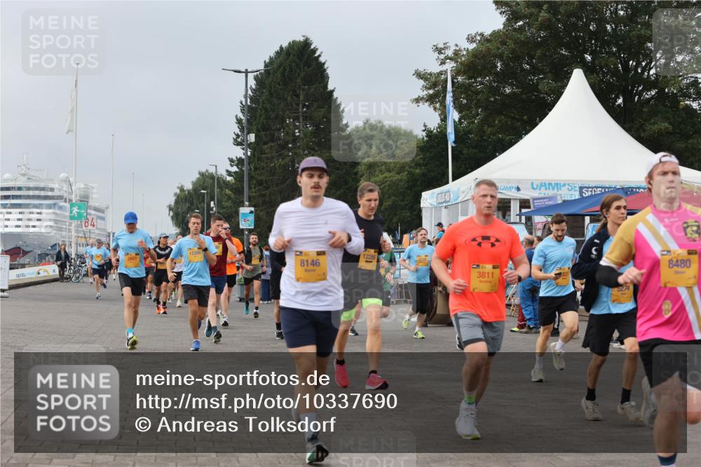 13.09.2026 - Kiel Lauf Andreas Tolksdorf http://msf.ph/oto/10337690 13.09.2026 09:54:34 Kiellinie 4, 2493, 12366, 12286, 8146, 3811, 5274, 8480 meine-sportfotos.de