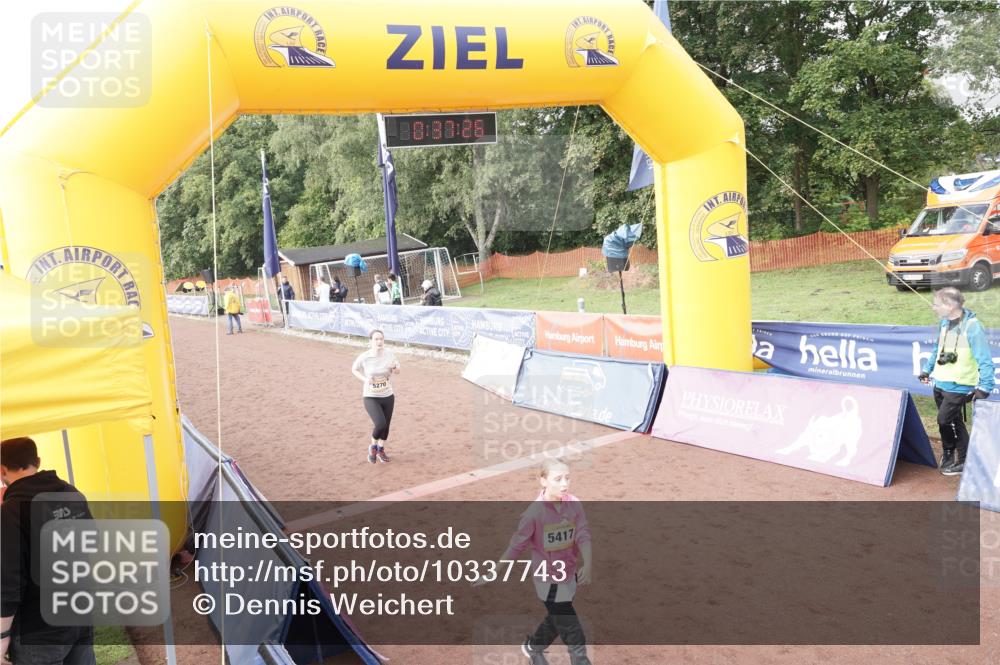 13.09.2026 - Airport Race Dennis Weichert http://msf.ph/oto/10337743 13.09.2026 10:37:59 Ziel 5268, 5270, 5417 meine-sportfotos.de