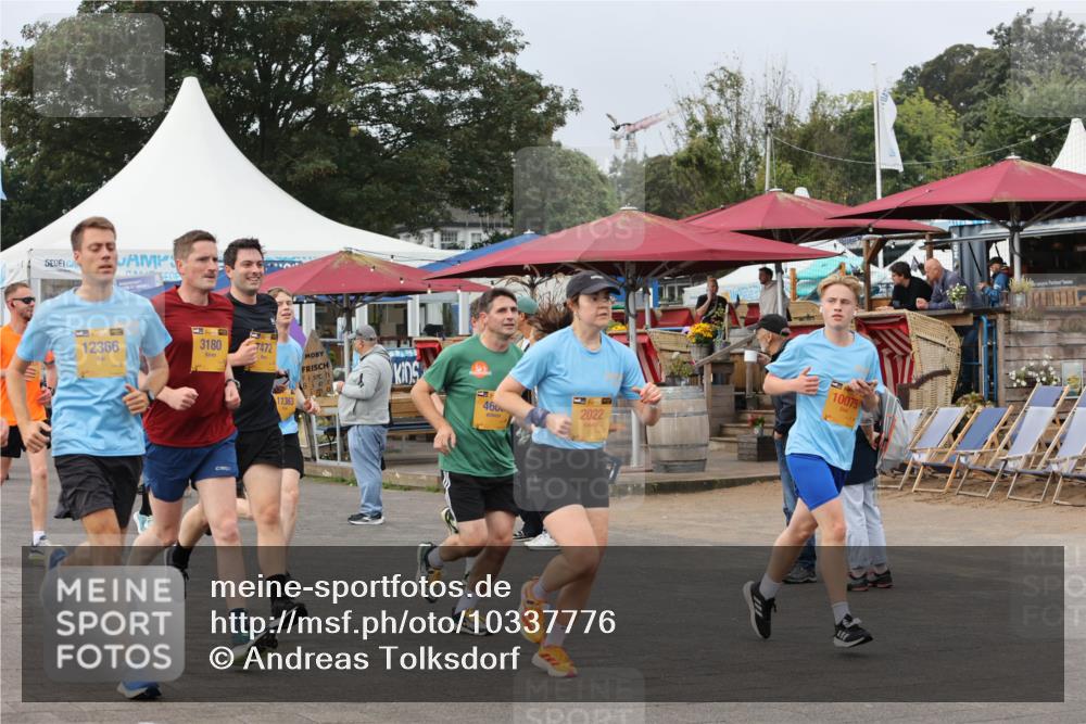 13.09.2026 - Kiel Lauf Andreas Tolksdorf http://msf.ph/oto/10337776 13.09.2026 09:54:38 Kiellinie 38, 12366, 3180, 7472, 11363, 460, 17, 2022, 10075 meine-sportfotos.de