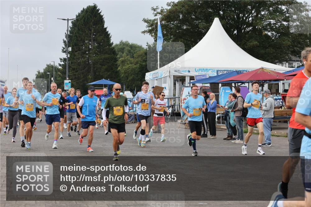 13.09.2026 - Kiel Lauf Andreas Tolksdorf http://msf.ph/oto/10337835 13.09.2026 09:54:45 Kiellinie 9225, 7928, 1142, 228, 4512 meine-sportfotos.de
