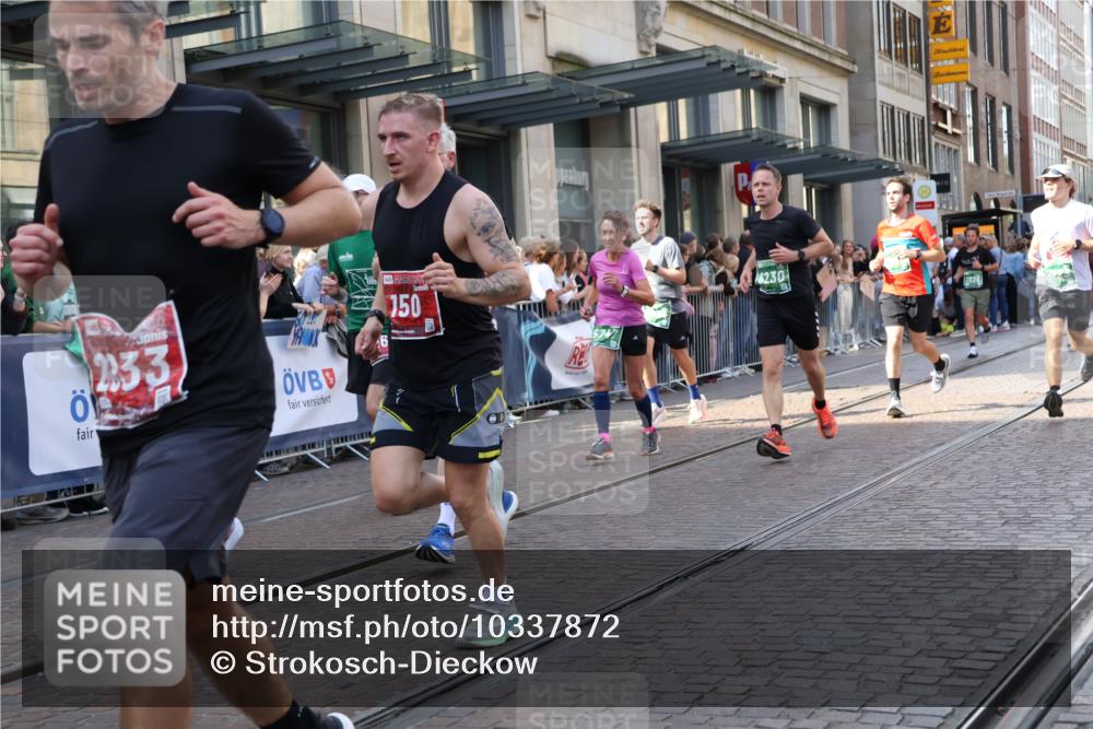 13.09.2026 - 21. swb-Marathon Bremen Strokosch-Dieckow http://msf.ph/oto/10337872 13.09.2026 13:26:00 Ziel 1649, 1896, 2434, 2658, 2666, 3603, 3983, 4723, 4724, 5747, 5854, 5906, 5934, 5992, 6230, 6639, 6886, 7626, 8635, 8817, 13195, 150, 1163, 1458, 1647, 1752, 2033, 2062, 2421, 2708, 2781, 2987, 3248, 3516, 3722, 4067, 4161, 4411, 4439, 4476, 4842, 4927, 5013, 5139, 5558, 5622, 5701, 6135, 6605, 7638, 7780, 8271, 8361, 8592, 9266, 9440, 9794 meine-sportfotos.de