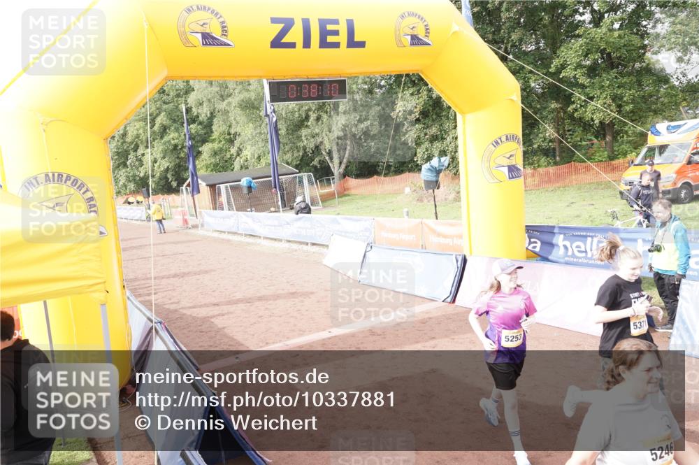 13.09.2026 - Airport Race Dennis Weichert http://msf.ph/oto/10337881 13.09.2026 10:38:43 Ziel 4010, 4026, 5236, 5246, 5253, 5306, 5364, 5371 meine-sportfotos.de