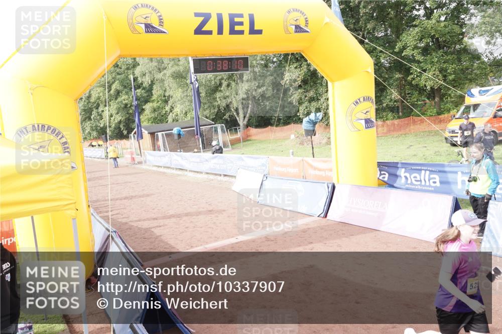 13.09.2026 - Airport Race Dennis Weichert http://msf.ph/oto/10337907 13.09.2026 10:38:43 Ziel 4010, 4026, 5236, 5246, 5253, 5306, 5364, 5371 meine-sportfotos.de