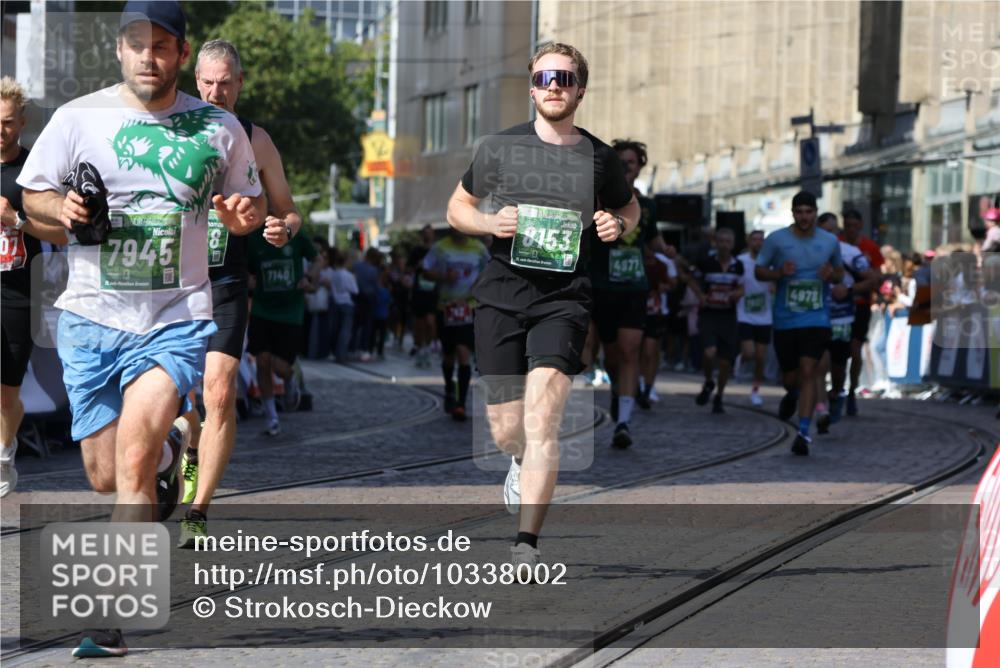 13.09.2026 - 21. swb-Marathon Bremen Strokosch-Dieckow http://msf.ph/oto/10338002 13.09.2026 13:19:26 Ziel 189, 666, 1599, 2007, 2390, 2535, 4819, 4857, 5172, 6137, 6310, 6633, 7154, 7647, 7686, 7791, 9512, 13184, 926, 1010, 1232, 1468, 1535, 4455, 4977, 4978, 7037, 7140, 7268, 7945, 8153, 8185, 13163 meine-sportfotos.de