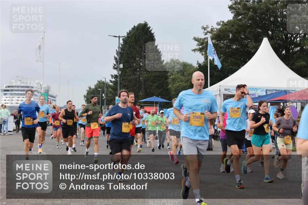 13.09.2026 - Kiel Lauf Andreas Tolksdorf http://msf.ph/oto/10338003 13.09.2026 09:54:50 Kiellinie 5576, 4, 12776, 2505, 8557, 10782, 3997 meine-sportfotos.de