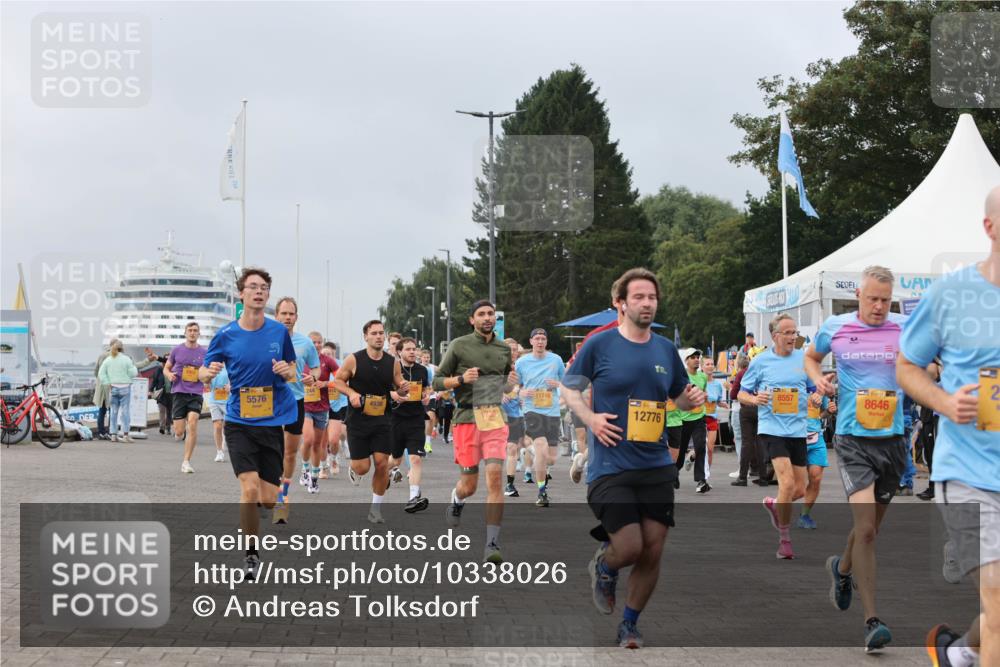 13.09.2026 - Kiel Lauf Andreas Tolksdorf http://msf.ph/oto/10338026 13.09.2026 09:54:51 Kiellinie 5576, 11740, 4538, 1730, 5, 39, 12776, 8557, 8646 meine-sportfotos.de