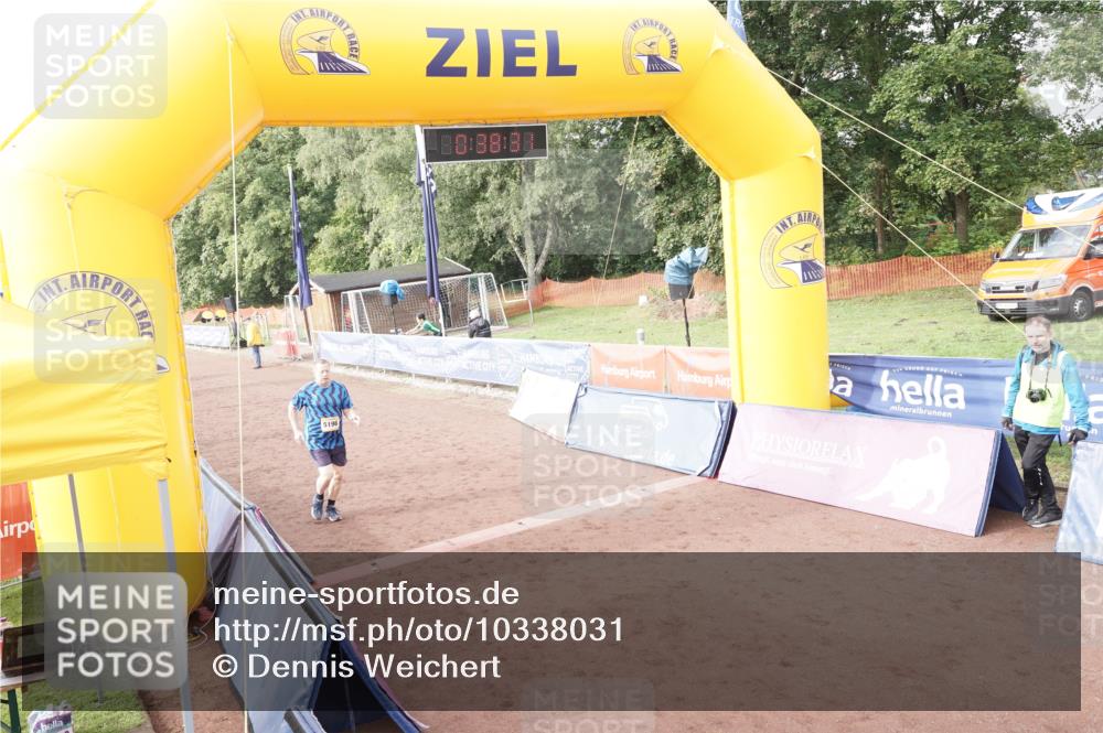 13.09.2026 - Airport Race Dennis Weichert http://msf.ph/oto/10338031 13.09.2026 10:39:04 Ziel 5196 meine-sportfotos.de