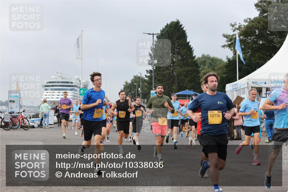 13.09.2026 - Kiel Lauf Andreas Tolksdorf http://msf.ph/oto/10338036 13.09.2026 09:54:51 Kiellinie 5576, 4538, 12776, 557 meine-sportfotos.de
