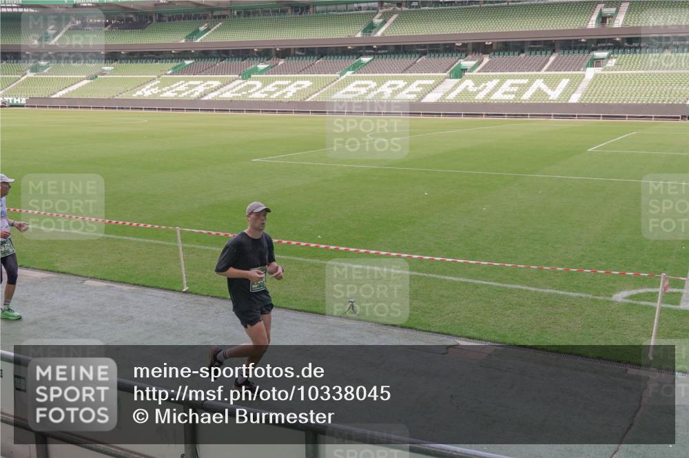13.09.2026 - 21. swb-Marathon Bremen Michael Burmester http://msf.ph/oto/10338045 13.09.2026 13:15:30 Laufen im Stadion 143, 231, 263, 266, 300, 414, 598, 612, 653, 768, 956, 1008, 1047, 1185, 1392, 1408, 1573, 1818, 1819, 1874, 2013, 2024, 2218, 2233, 2235, 2314, 2351, 2359, 2385, 2386, 2466, 2468, 2484, 2494, 2564, 2579, 2664, 2667, 2678, 2690, 2691, 2698, 2737, 2760, 2783, 2799, 2829, 2838, 2846, 2859, 2861, 2865, 2874, 2887, 2958, 2978, 3001, 3075, 3133, 3157, 3165, 3185, 3237, 3265, 3331, 3355, 3382, 3405, 3428, 3486, 3512, 3653, 3670, 3680, 3829, 3847, 4034, 4080, 4511 meine-sportfotos.de
