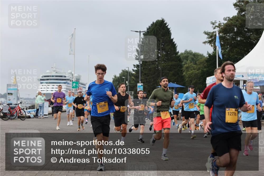13.09.2026 - Kiel Lauf Andreas Tolksdorf http://msf.ph/oto/10338055 13.09.2026 09:54:52 Kiellinie 5576, 4538, 1730, 11698, 12776 meine-sportfotos.de