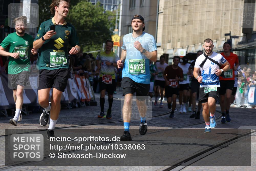 13.09.2026 - 21. swb-Marathon Bremen Strokosch-Dieckow http://msf.ph/oto/10338063 13.09.2026 13:19:30 Ziel 189, 666, 1599, 2007, 2390, 2423, 2535, 3182, 3508, 4819, 4857, 5172, 6008, 6137, 6633, 7154, 7647, 7686, 7754, 9512, 9552, 9638, 9805, 161, 461, 926, 1010, 1232, 1281, 1468, 1535, 1642, 2870, 2906, 4479, 4480, 4977, 4978, 7037, 7140, 7655, 8185, 9984, 13163 meine-sportfotos.de