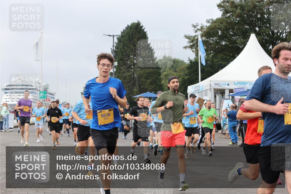 13.09.2026 - Kiel Lauf Andreas Tolksdorf http://msf.ph/oto/10338068 13.09.2026 09:54:52 Kiellinie 4, 1, 38, 5576, 5386, 1730, 11698, 11 meine-sportfotos.de