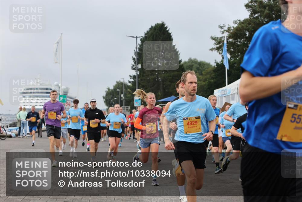 13.09.2026 - Kiel Lauf Andreas Tolksdorf http://msf.ph/oto/10338094 13.09.2026 09:54:54 Kiellinie 4963, 84, 151, 10984, 8414, 244, 38, 4929, 55 meine-sportfotos.de