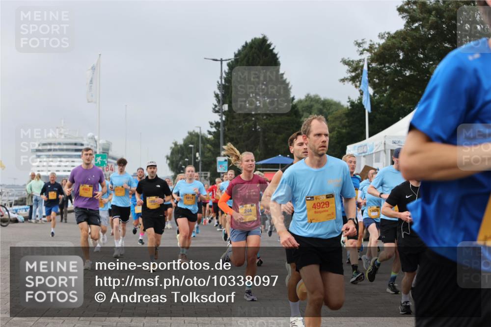 13.09.2026 - Kiel Lauf Andreas Tolksdorf http://msf.ph/oto/10338097 13.09.2026 09:54:54 Kiellinie 84, 4963, 5151, 109, 8414, 42, 195, 244, 38, 4929, 12079 meine-sportfotos.de