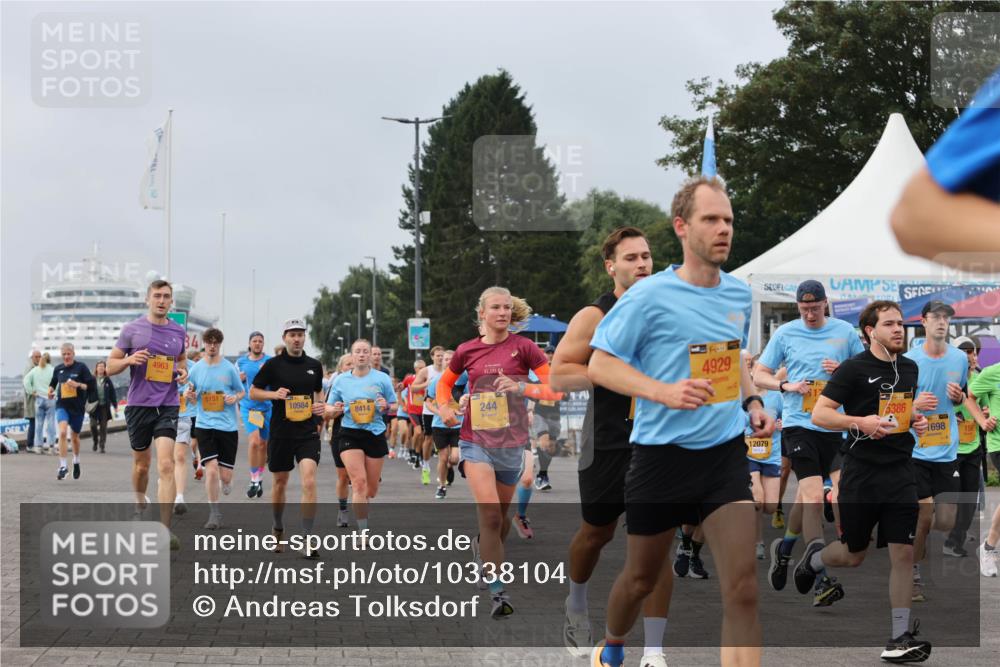 13.09.2026 - Kiel Lauf Andreas Tolksdorf http://msf.ph/oto/10338104 13.09.2026 09:54:54 Kiellinie 4963, 5151, 10984, 8414, 42, 195, 244, 39, 4929, 12079, 5386, 1698 meine-sportfotos.de