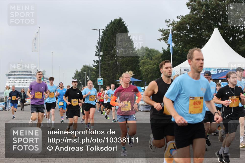 13.09.2026 - Kiel Lauf Andreas Tolksdorf http://msf.ph/oto/10338111 13.09.2026 09:54:54 Kiellinie 47, 4963, 5151, 10984, 8414, 42, 195, 44, 4929, 53, 36 meine-sportfotos.de