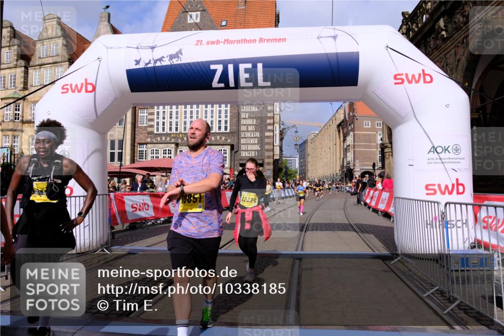 13.09.2026 - 21. swb-Marathon Bremen Tim E. http://msf.ph/oto/10338185 13.09.2026 11:08:33 Ziel 10135, 10188, 10404, 10493, 10767, 10793, 10851, 10859, 11032, 11124, 11263, 11509, 11659, 11831, 12073, 12160, 12248, 12315, 12325, 12384, 12389 meine-sportfotos.de