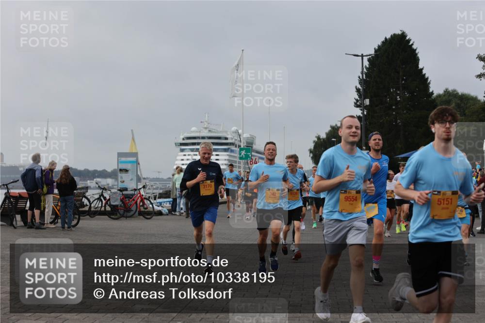 13.09.2026 - Kiel Lauf Andreas Tolksdorf http://msf.ph/oto/10338195 13.09.2026 09:54:57 Kiellinie 3170, 342, 5125, 9554, 5151, 5140 meine-sportfotos.de