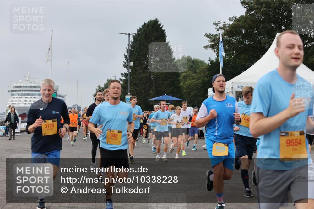 13.09.2026 - Kiel Lauf Andreas Tolksdorf http://msf.ph/oto/10338228 13.09.2026 09:54:59 Kiellinie 3170, 342, 2316, 5839, 1100, 9554 meine-sportfotos.de