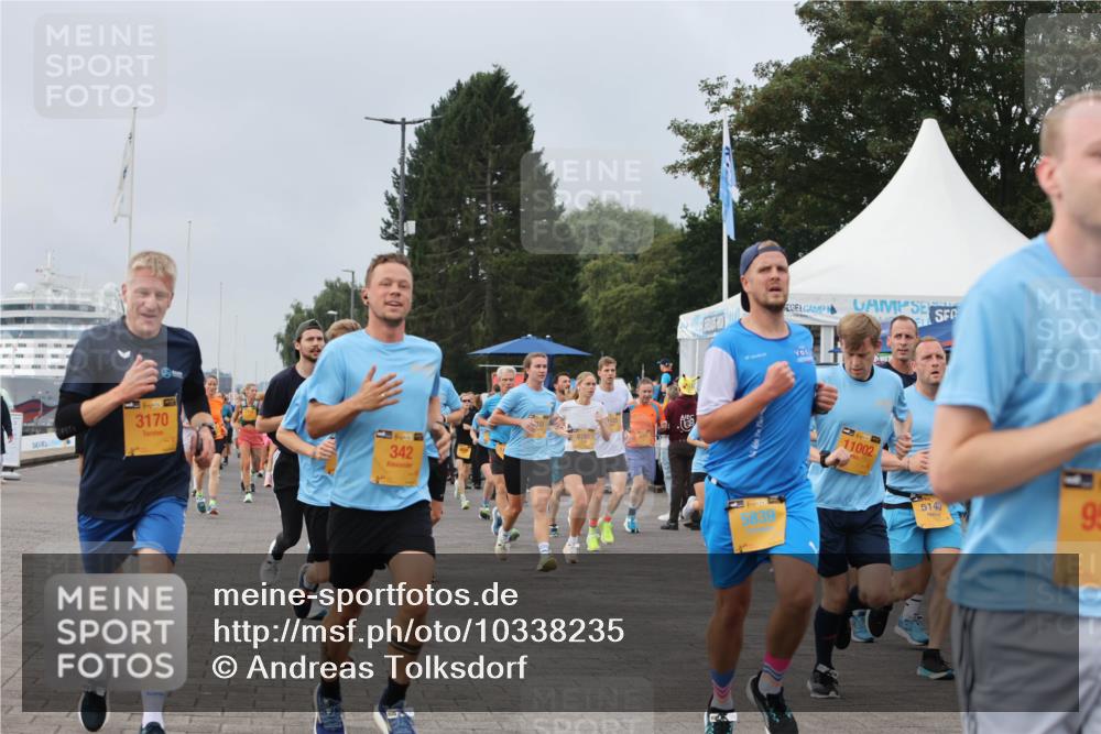 13.09.2026 - Kiel Lauf Andreas Tolksdorf http://msf.ph/oto/10338235 13.09.2026 09:54:59 Kiellinie 3170, 342, 9788, 1125, 5839, 39, 11002, 5140, 95 meine-sportfotos.de