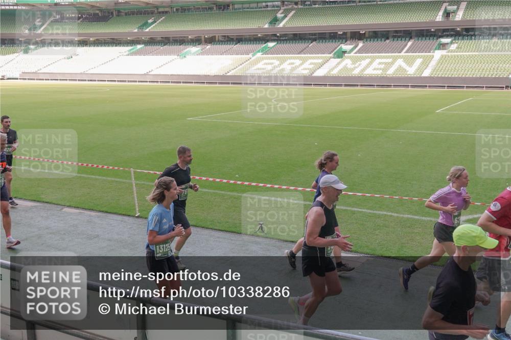 13.09.2026 - 21. swb-Marathon Bremen Michael Burmester http://msf.ph/oto/10338286 13.09.2026 13:15:55 Laufen im Stadion 134, 143, 153, 231, 263, 266, 300, 414, 598, 612, 653, 990, 1008, 1047, 1185, 1312, 1465, 1539, 1874, 2013, 2218, 2235, 2259, 2314, 2351, 2359, 2363, 2385, 2386, 2466, 2468, 2484, 2494, 2562, 2579, 2664, 2667, 2678, 2690, 2691, 2698, 2737, 2760, 2778, 2783, 2799, 2838, 2846, 2859, 2861, 2865, 2874, 2958, 2974, 2978, 2996, 3001, 3075, 3133, 3157, 3165, 3185, 3237, 3265, 3331, 3355, 3382, 3387, 3486, 3501, 3512, 3670, 3680, 3829, 3847, 4034, 4080, 4511 meine-sportfotos.de