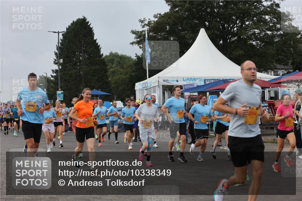 13.09.2026 - Kiel Lauf Andreas Tolksdorf http://msf.ph/oto/10338349 13.09.2026 09:55:03 Kiellinie 6045, 8567, 9208, 2094, 701 meine-sportfotos.de