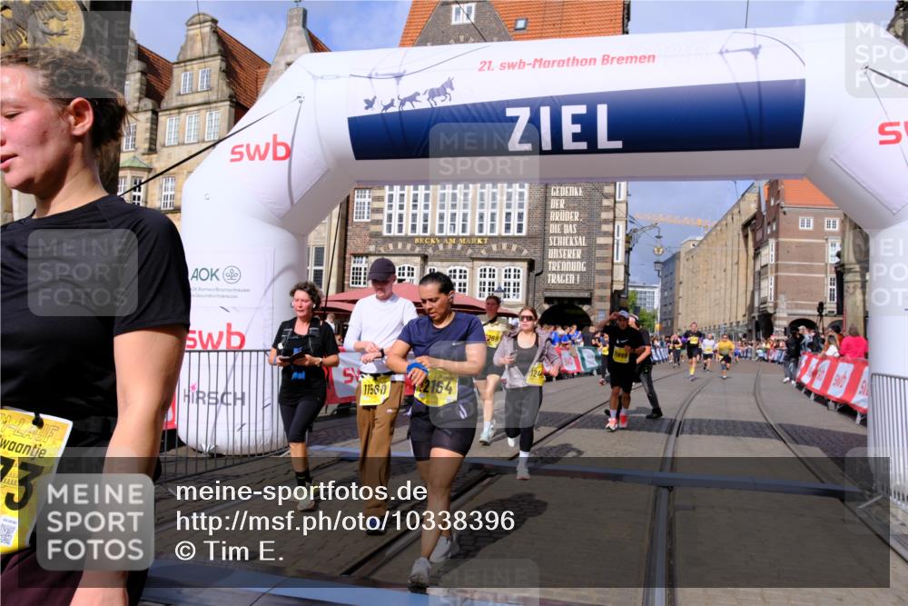 13.09.2026 - 21. swb-Marathon Bremen Tim E. http://msf.ph/oto/10338396 13.09.2026 11:08:44 Ziel 10229, 10851, 11065, 11124, 11509, 11560, 11561, 11678, 11888, 11968, 12073, 12164, 12315, 12325, 12410, 12516 meine-sportfotos.de