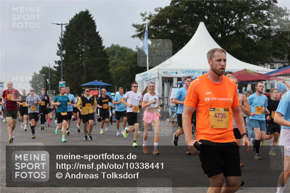 13.09.2026 - Kiel Lauf Andreas Tolksdorf http://msf.ph/oto/10338441 13.09.2026 09:55:07 Kiellinie 1, 38, 4735, 2863 meine-sportfotos.de