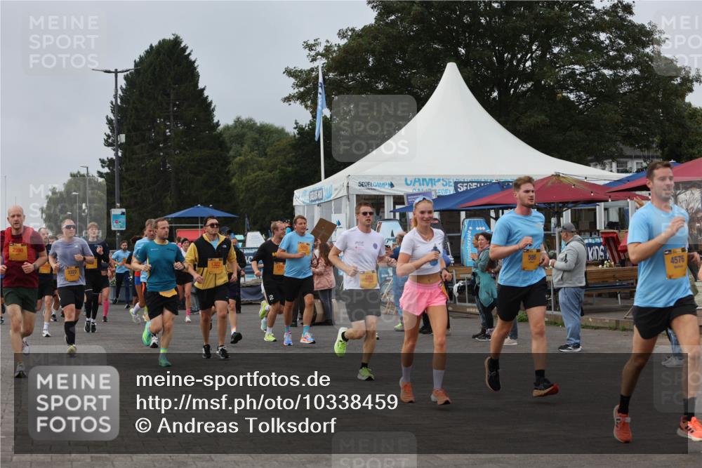 13.09.2026 - Kiel Lauf Andreas Tolksdorf http://msf.ph/oto/10338459 13.09.2026 09:55:08 Kiellinie 2390, 1322, 7729, 3322, 400, 4576 meine-sportfotos.de