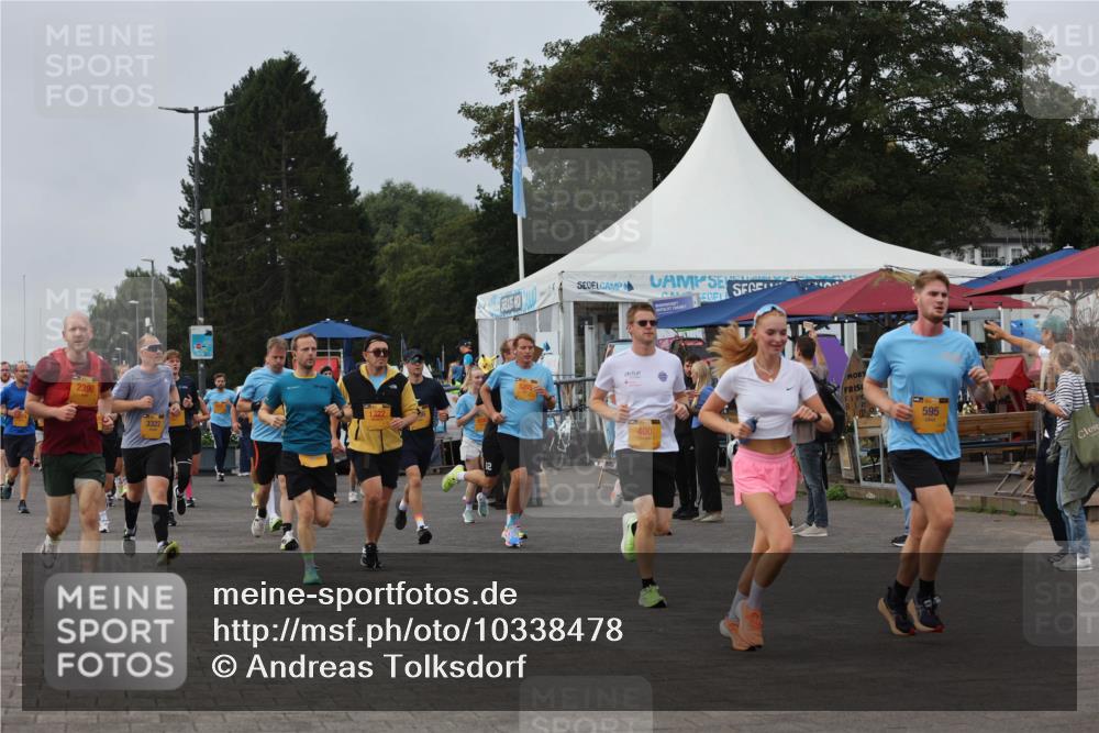 13.09.2026 - Kiel Lauf Andreas Tolksdorf http://msf.ph/oto/10338478 13.09.2026 09:55:08 Kiellinie 2390, 3322, 12, 400, 595 meine-sportfotos.de