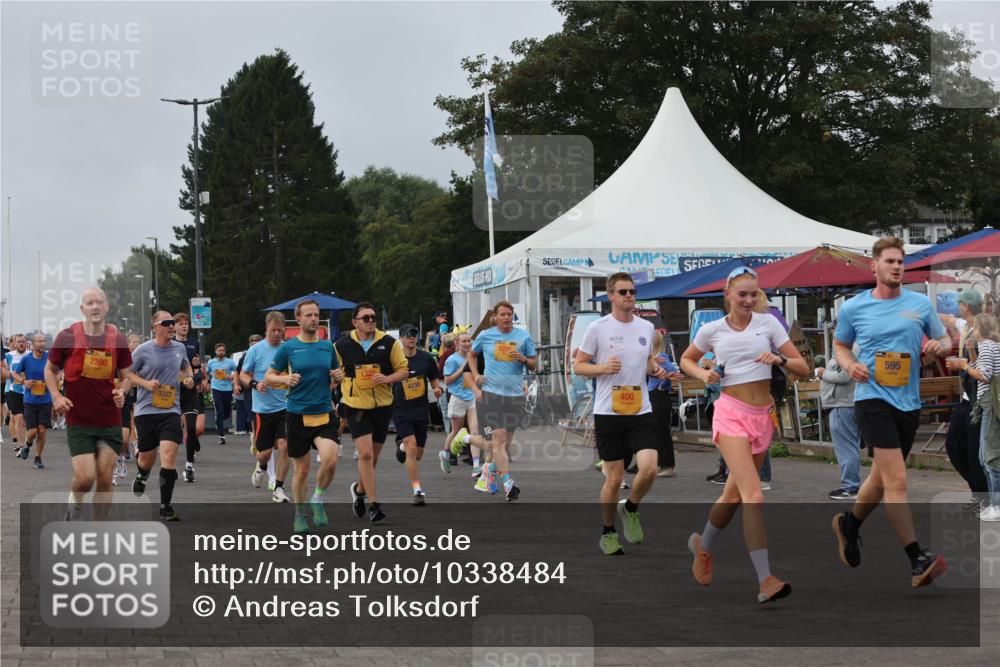 13.09.2026 - Kiel Lauf Andreas Tolksdorf http://msf.ph/oto/10338484 13.09.2026 09:55:08 Kiellinie 2390, 1322, 4236, 400, 595 meine-sportfotos.de