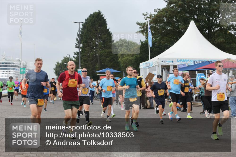 13.09.2026 - Kiel Lauf Andreas Tolksdorf http://msf.ph/oto/10338503 13.09.2026 09:55:09 Kiellinie 11758, 2390, 3322, 6564, 4236, 5295, 12, 400 meine-sportfotos.de