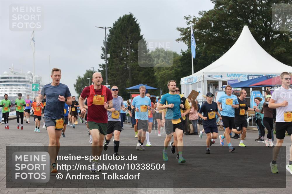 13.09.2026 - Kiel Lauf Andreas Tolksdorf http://msf.ph/oto/10338504 13.09.2026 09:55:09 Kiellinie 11758, 2390, 3322, 6564, 4236, 5295, 12, 400 meine-sportfotos.de