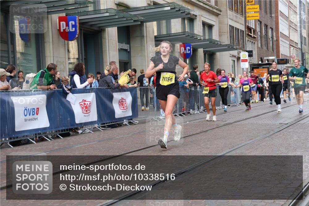 13.09.2026 - 21. swb-Marathon Bremen Strokosch-Dieckow http://msf.ph/oto/10338516 13.09.2026 11:05:56 Ziel 10204, 10375, 10376, 10662, 10681, 10682, 10852, 10853, 11028, 11029, 11156, 11340, 11374, 11432, 11460, 11674, 11690, 11729, 11775, 11786, 11849, 12217, 12479, 12486, 10018, 10168, 10238, 10259, 10260, 10305, 10382, 10457, 10619, 10864, 11024, 11132, 11164, 11477, 11520, 11791, 11947, 12156, 12186, 12378, 12501, 12523, 12528, 12773 meine-sportfotos.de