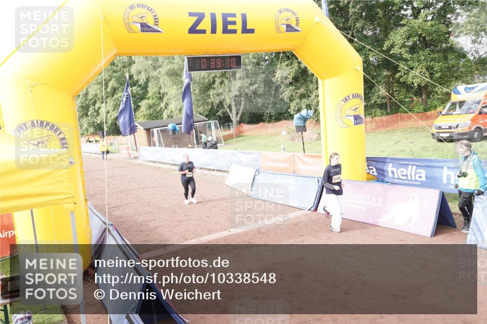 13.09.2026 - Airport Race Dennis Weichert http://msf.ph/oto/10338548 13.09.2026 10:39:43 Ziel 5104, 5108 meine-sportfotos.de