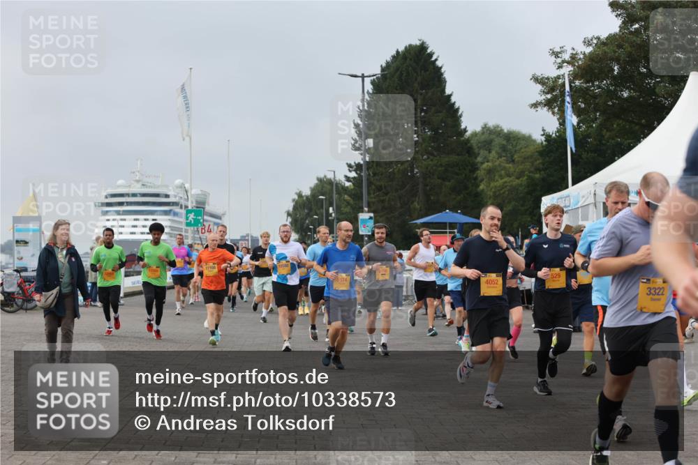 13.09.2026 - Kiel Lauf Andreas Tolksdorf http://msf.ph/oto/10338573 13.09.2026 09:55:11 Kiellinie 12569, 3, 4, 11108, 5574, 4052, 529, 3322 meine-sportfotos.de
