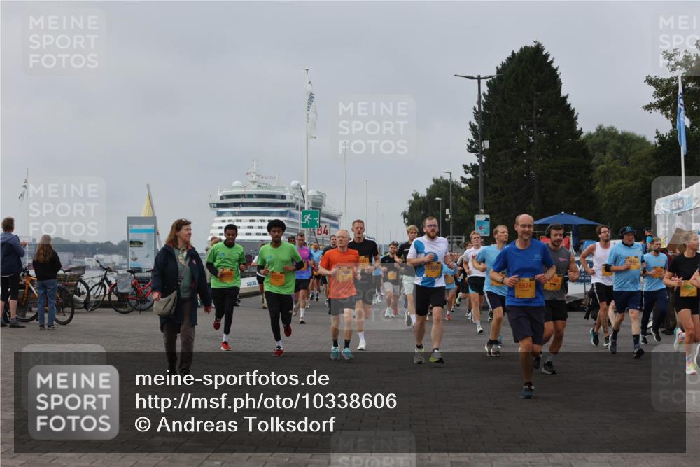 13.09.2026 - Kiel Lauf Andreas Tolksdorf http://msf.ph/oto/10338606 13.09.2026 09:55:12 Kiellinie 10580, 11108, 12569, 5574, 155, 5742 meine-sportfotos.de