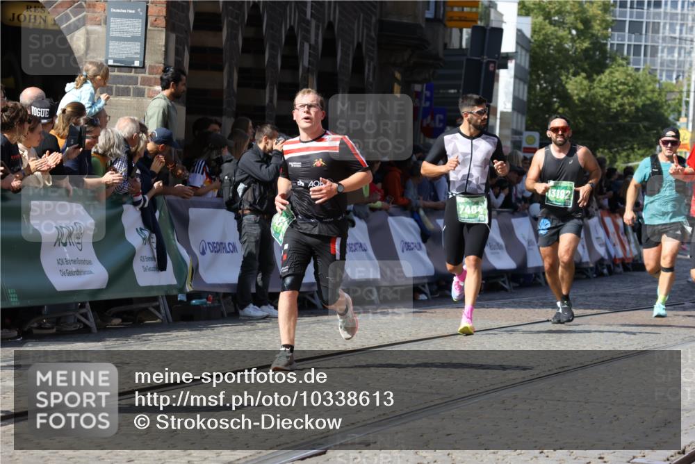 13.09.2026 - 21. swb-Marathon Bremen Strokosch-Dieckow http://msf.ph/oto/10338613 13.09.2026 13:19:51 Ziel 926, 1010, 1232, 1468, 1535, 4319, 4455, 4977, 4978, 5371, 7037, 7140, 7268, 7945, 8153, 8185, 13163, 205, 411, 431, 495, 511, 1053, 1252, 1390, 1551, 1972, 2343, 2807, 3240, 3411, 4287, 5340, 5389, 5813, 5837, 6663, 7404, 7488, 7531, 13192 meine-sportfotos.de
