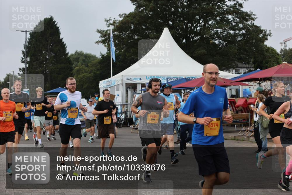 13.09.2026 - Kiel Lauf Andreas Tolksdorf http://msf.ph/oto/10338676 13.09.2026 09:55:14 Kiellinie 11108, 6763, 10883, 10580, 5947, 8155, 5574, 09 meine-sportfotos.de
