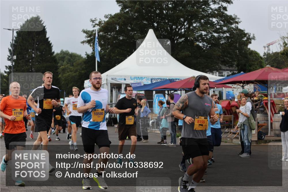 13.09.2026 - Kiel Lauf Andreas Tolksdorf http://msf.ph/oto/10338692 13.09.2026 09:55:15 Kiellinie 6763, 100, 39, 11108, 39, 10580, 5947, 39, 8155 meine-sportfotos.de