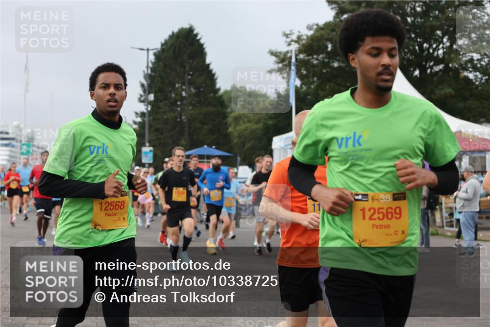 13.09.2026 - Kiel Lauf Andreas Tolksdorf http://msf.ph/oto/10338725 13.09.2026 09:55:16 Kiellinie 12568, 11530, 38, 12569 meine-sportfotos.de