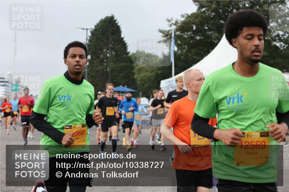 13.09.2026 - Kiel Lauf Andreas Tolksdorf http://msf.ph/oto/10338727 13.09.2026 09:55:16 Kiellinie 28, 2568, 38, 12569 meine-sportfotos.de