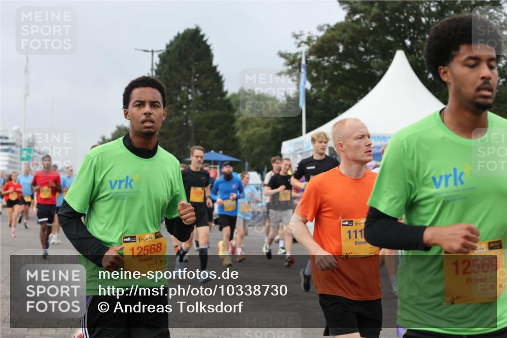13.09.2026 - Kiel Lauf Andreas Tolksdorf http://msf.ph/oto/10338730 13.09.2026 09:55:16 Kiellinie 1153, 4, 28, 12568, 111, 38, 12569 meine-sportfotos.de
