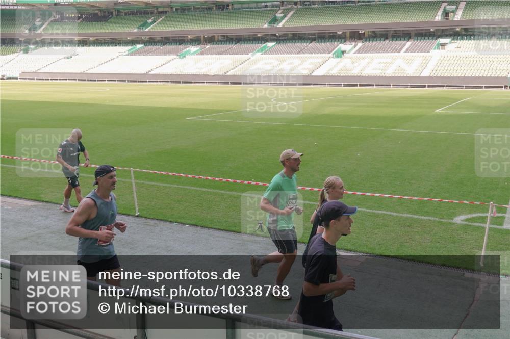 13.09.2026 - 21. swb-Marathon Bremen Michael Burmester http://msf.ph/oto/10338768 13.09.2026 13:17:07 Laufen im Stadion 134, 143, 153, 231, 267, 271, 311, 449, 588, 598, 612, 653, 990, 1057, 1185, 1312, 1424, 1425, 1465, 1539, 1790, 1813, 1825, 1987, 2013, 2067, 2096, 2218, 2259, 2351, 2363, 2381, 2389, 2419, 2468, 2532, 2550, 2562, 2579, 2586, 2601, 2647, 2655, 2664, 2678, 2698, 2778, 2797, 2799, 2821, 2846, 2974, 2984, 2996, 3001, 3104, 3133, 3180, 3195, 3213, 3237, 3314, 3331, 3337, 3366, 3387, 3421, 3431, 3479, 3486, 3501, 3506, 3512, 3548 meine-sportfotos.de