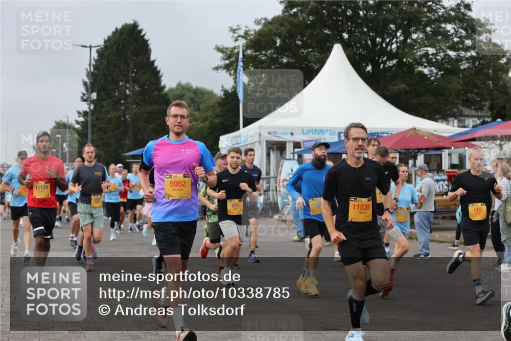 13.09.2026 - Kiel Lauf Andreas Tolksdorf http://msf.ph/oto/10338785 13.09.2026 09:55:18 Kiellinie 11129, 5262, 5982, 811, 38, 11530, 115 meine-sportfotos.de