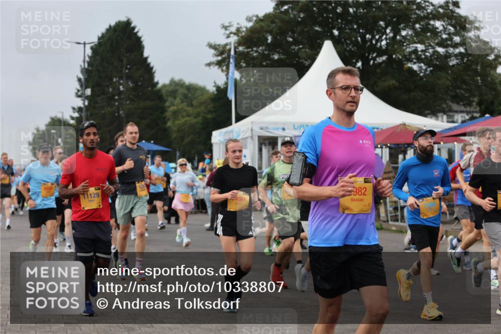 13.09.2026 - Kiel Lauf Andreas Tolksdorf http://msf.ph/oto/10338807 13.09.2026 09:55:19 Kiellinie 6656, 11129, 499, 982 meine-sportfotos.de